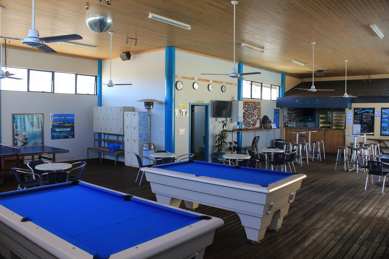 Ningaloo Coral Bay Backpackers Vandrarhem Exteriör bild